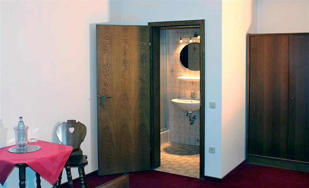 Hotel Restaurant Margaretenhof 우베르헨 객실 사진
